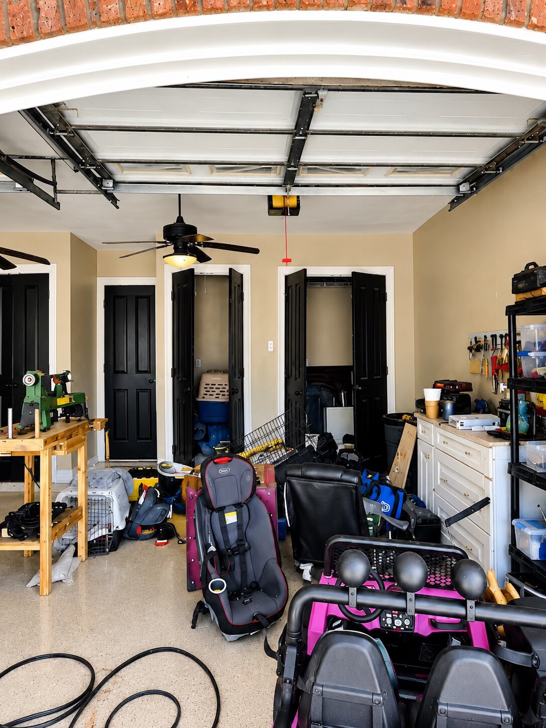 Garage in Metairie before Nola Organizers reset the space