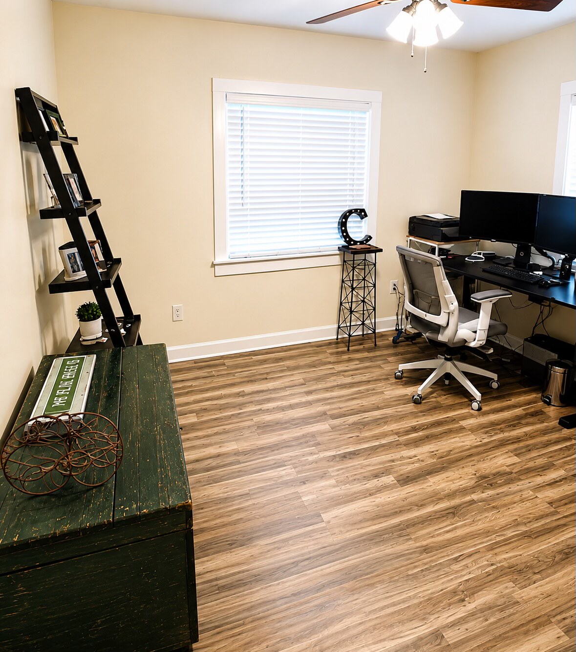Organized home office after a Nola Organizers project in Metairie