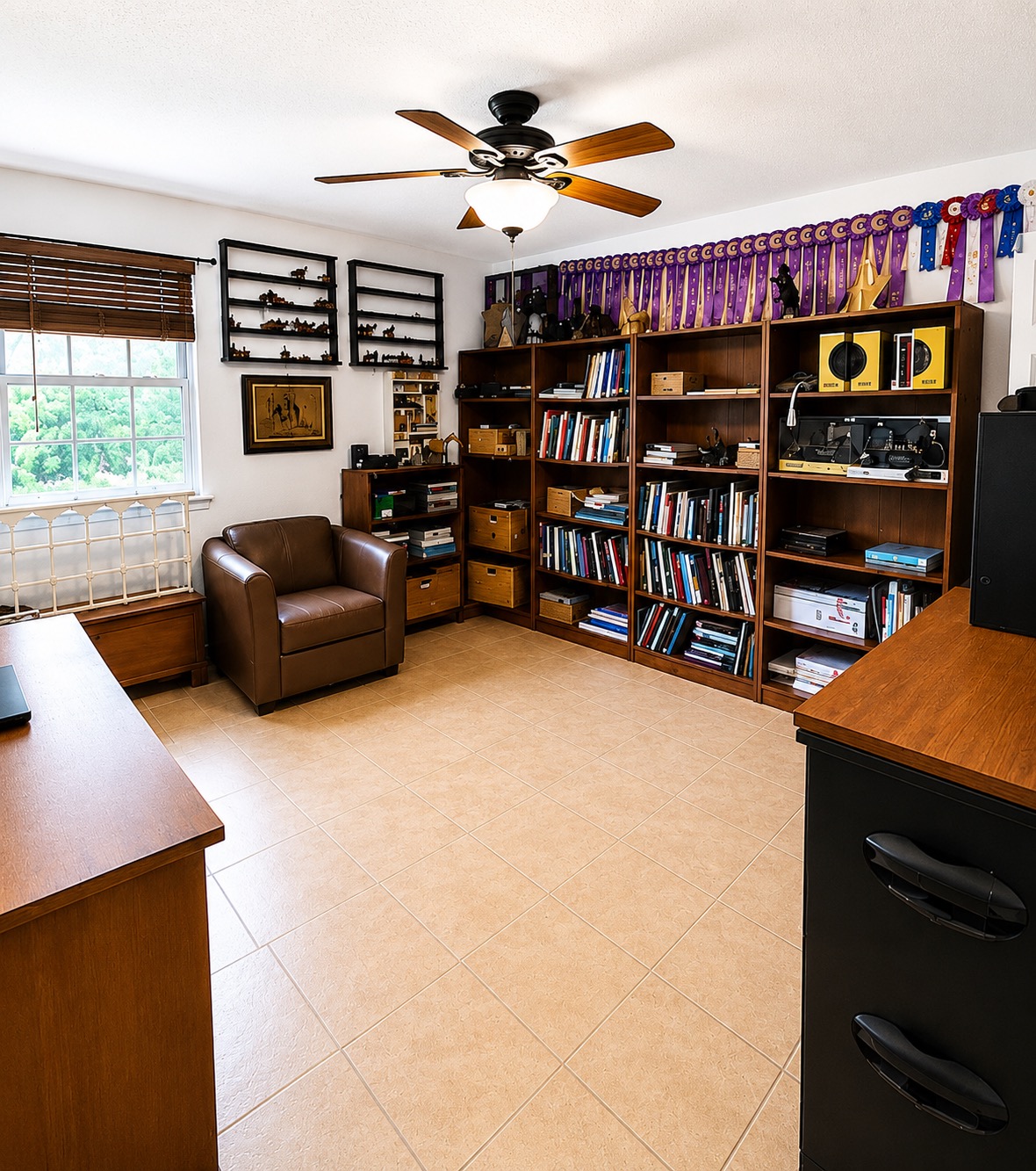 Organized New Orleans home office after a Nola Organizers project